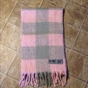 Victoria's Secret Blanket Scarf BRAND NEW